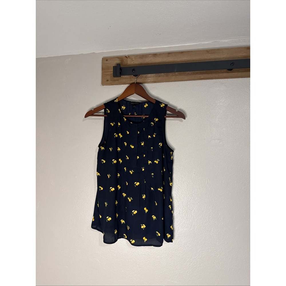 Banana Republic Sleeveless Navy Lemon Top Size Small‎